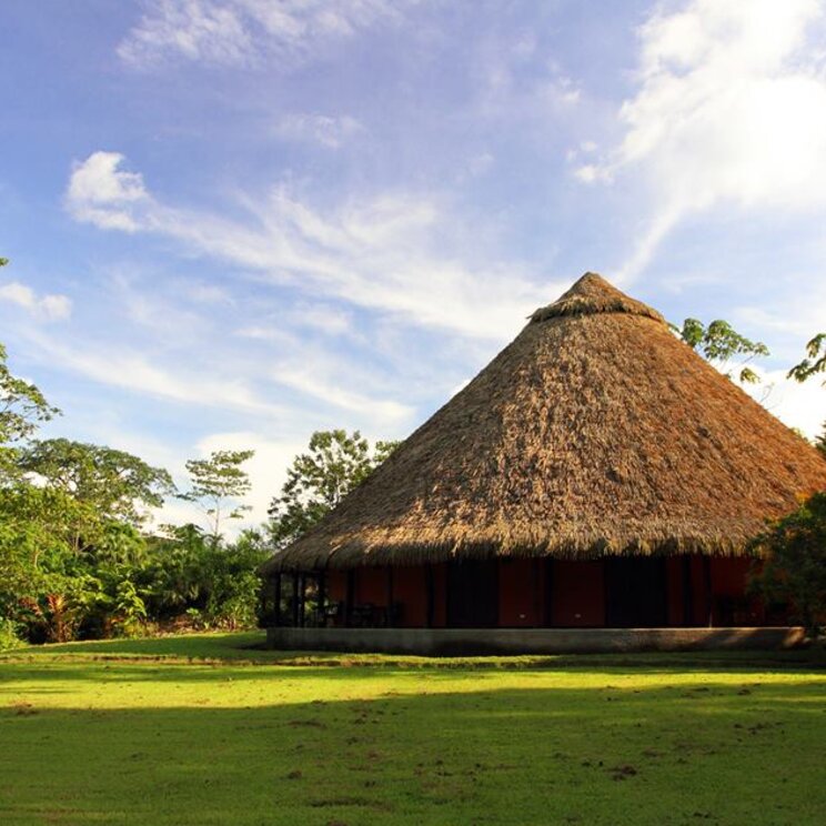 reetgedeckte Palenque der SarapiquS Rainforest Lodge