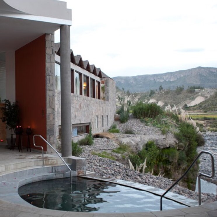 Ansicht über den Komplex der Colca Lodge Spa & Hot Springs