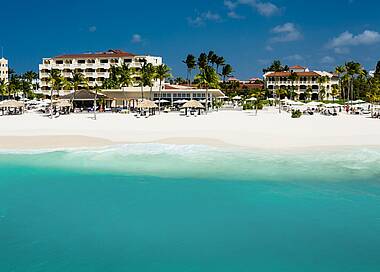 Anblick des Hotels Aruba Bucuti & Tara Beach Resorts am Strand von Aruba