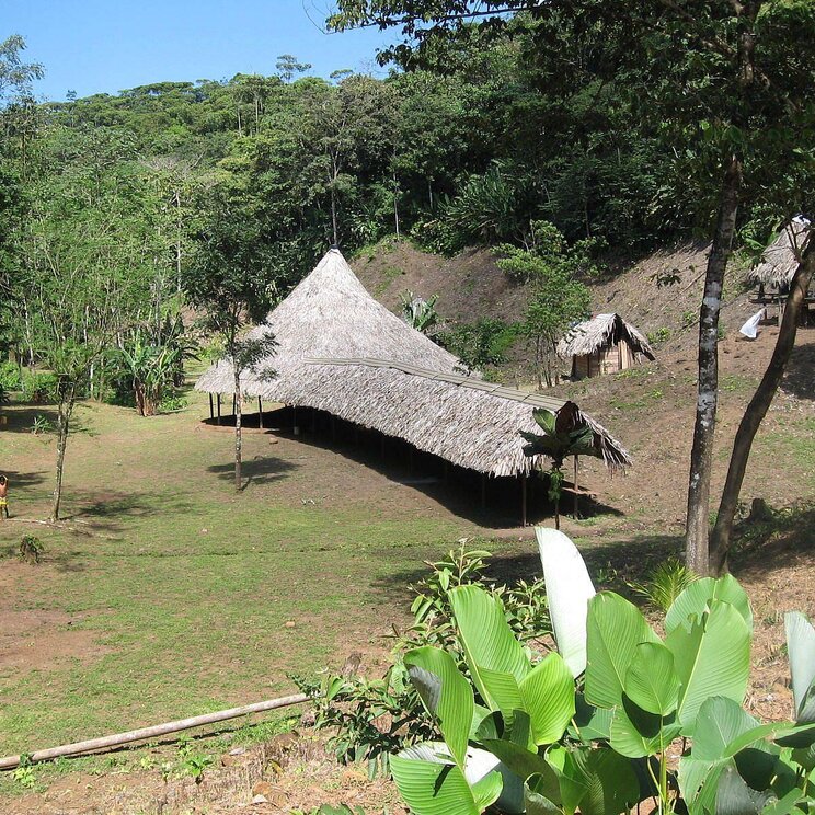 Häuser der Embera Indianer in Panama