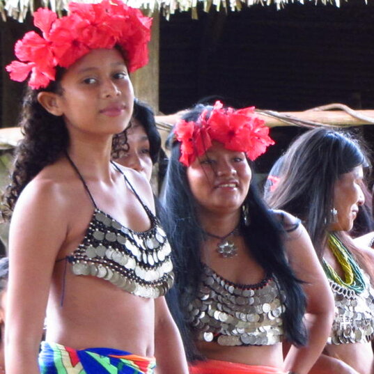 Gruppe von Embera Indianern in Panama