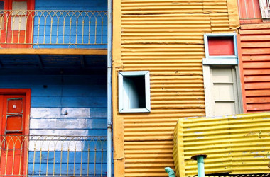 Bunte Häuser in La Boca in Buenos Aires