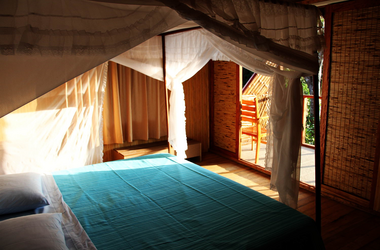 Bungalow Zimmer in der Cuyabeno Lodge im Amazonas-Regenwald von Ecuador