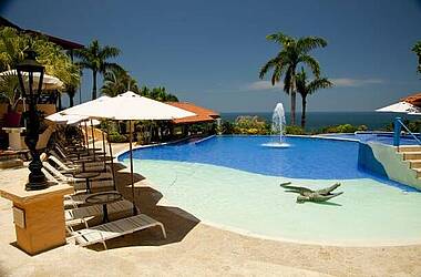 Pool im Parador Resort in Costa Rica