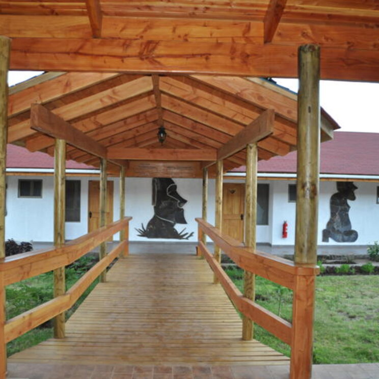 Überdachter Weg Hotel Puku Vai