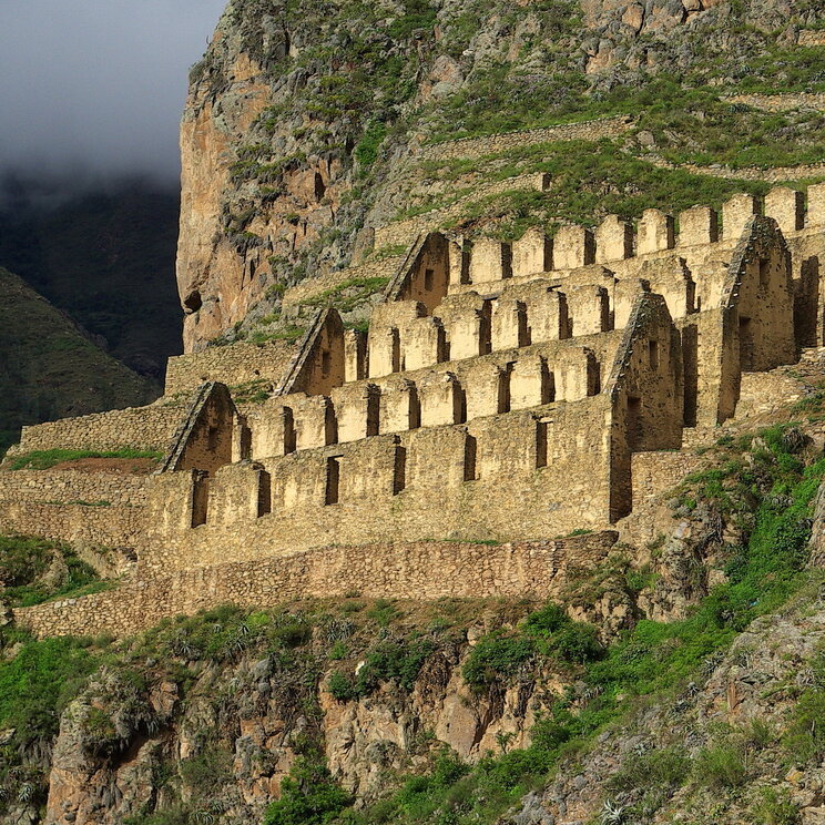 Archäologische Stätte Ollantaytambo in Peru