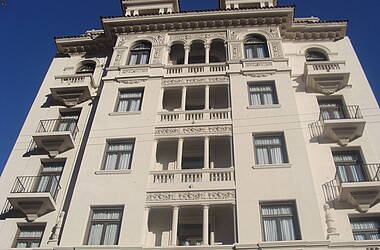 Fassade des Esplendor by Wyndham Hotels, Montevideo