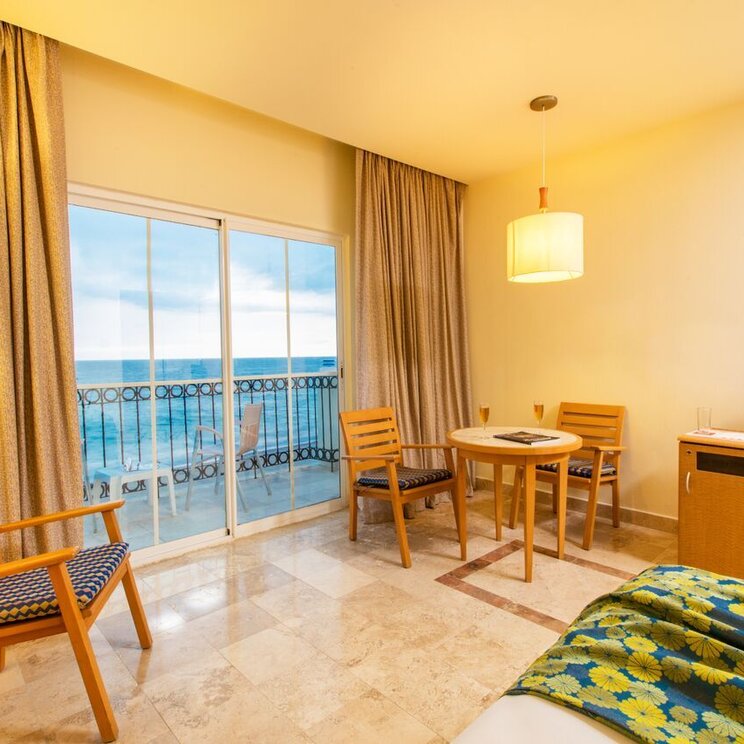 Standard-Zimmer mit Meerblick im Hotel Krystal Puerto Vallarta