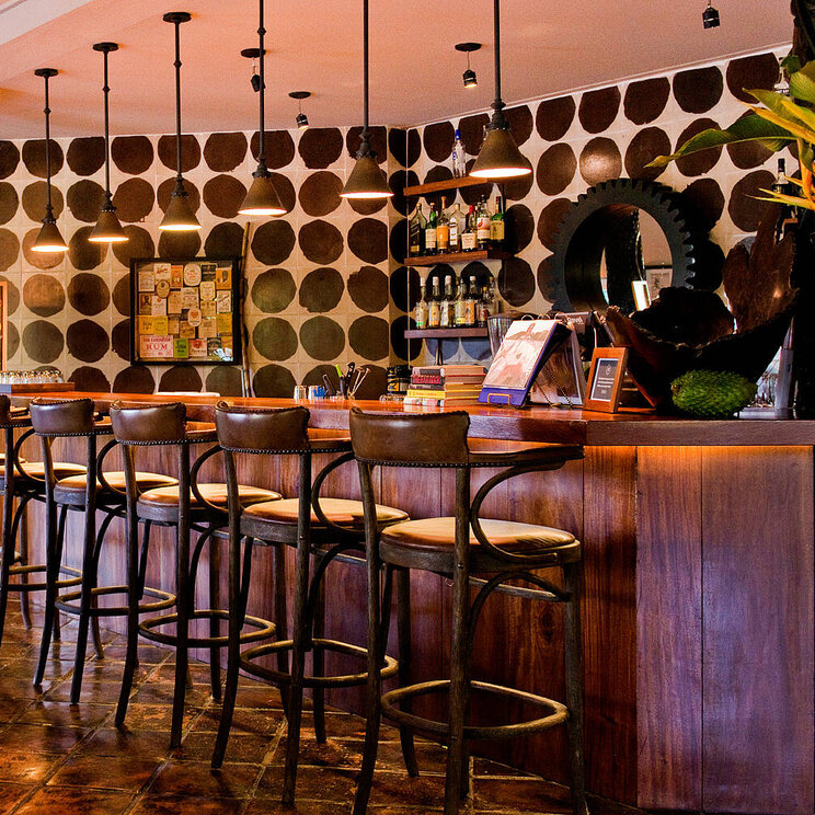 Bar in der Copal Tree Lodge & Luxury Jungle Resort in Belize