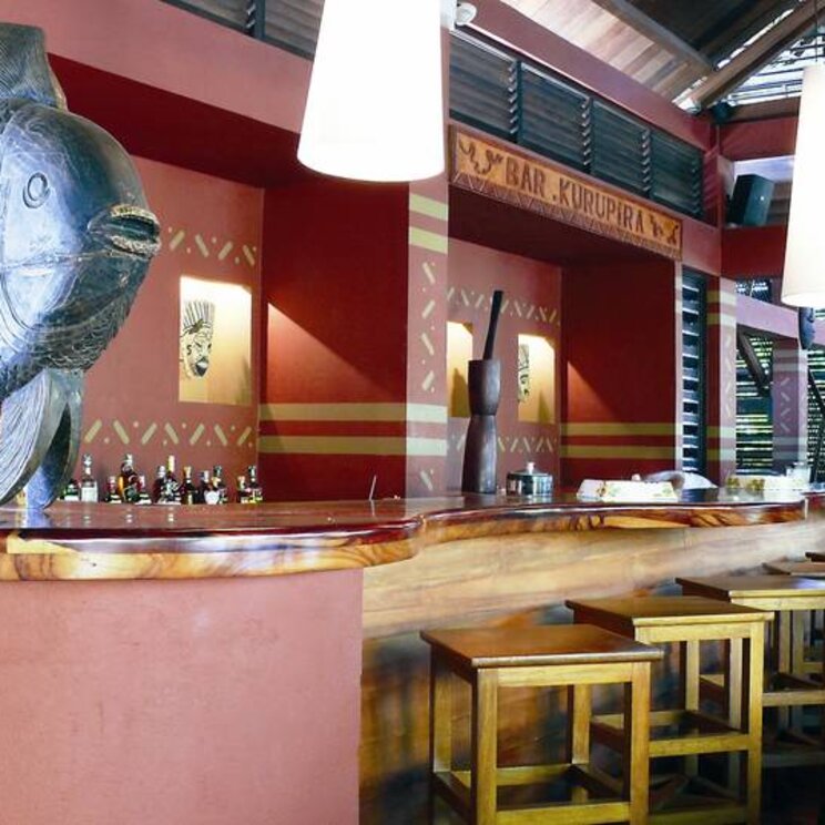 Rustikale Bar in der Decalodge Ticuna im kolumbianischen Dschungel