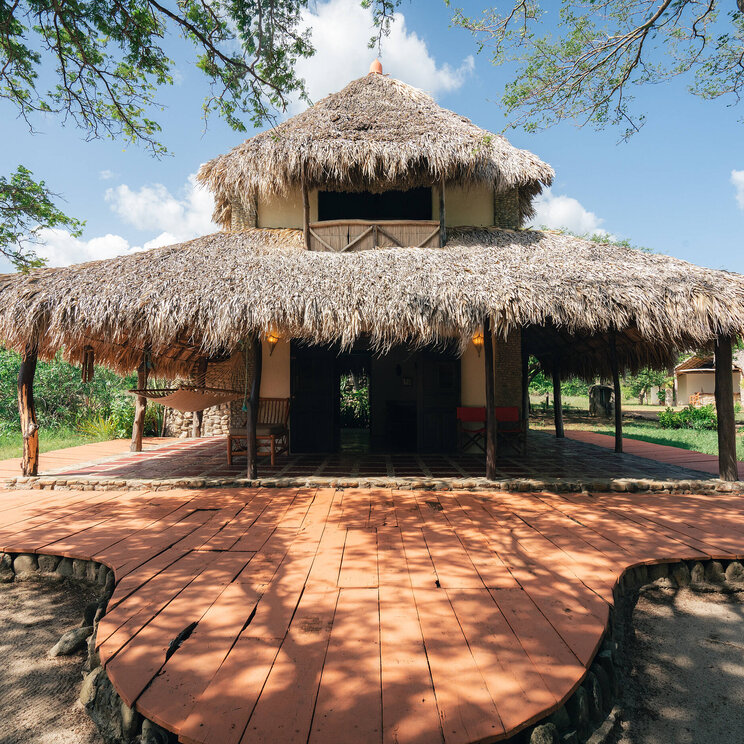 Bungalow des Hotels Punta Teonoste in Tola