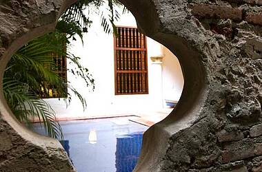 Blick auf den Pool im Hotel Quadrifolio Cartagena