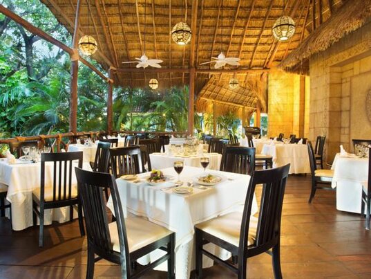 Dinnieren im Hotel Viva Wyndham Azteca Playa del Carmen