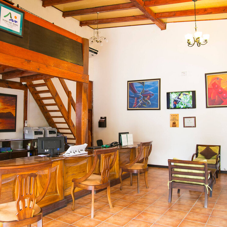 Rezeption des Hotels San Bada Resort & Spa