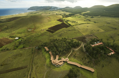 Luftaufnahme des Explora Hotel Rapa Nui