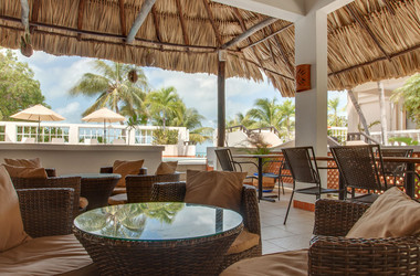 Bar im Iguana Reef Inn in Belize