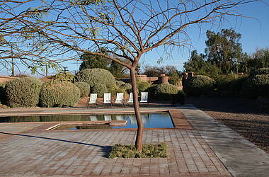 Garten mit Pool des Hotels Altiplanico in San Pedro de Atacama