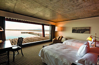 Zimmer mit Blick auf die Bucht im Hotel The Singular Patagonia