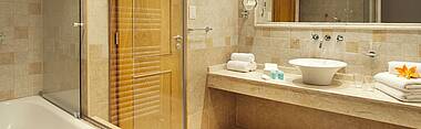 Badezimmer im Hotel Piren