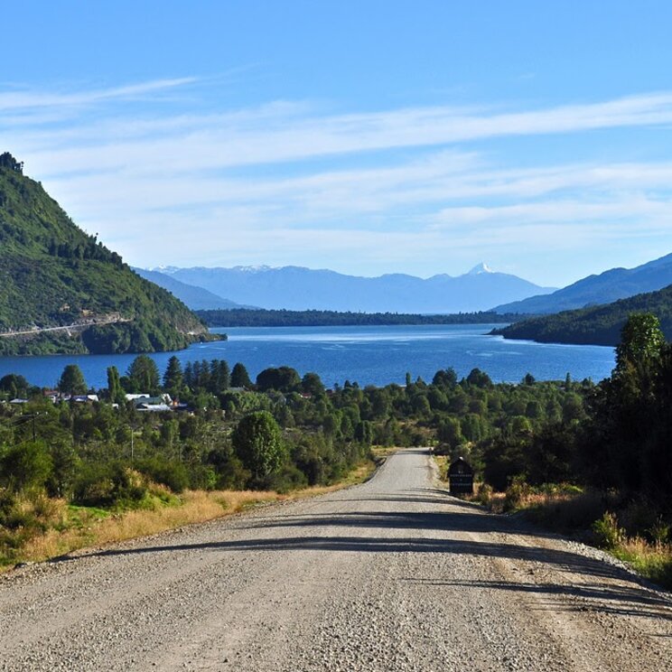 Straße nach Puyuhuapi in Patagonien
