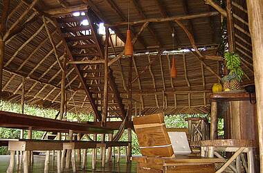 Lobby mit Karibikflai im Al Natural Resort, Bocas del Toro