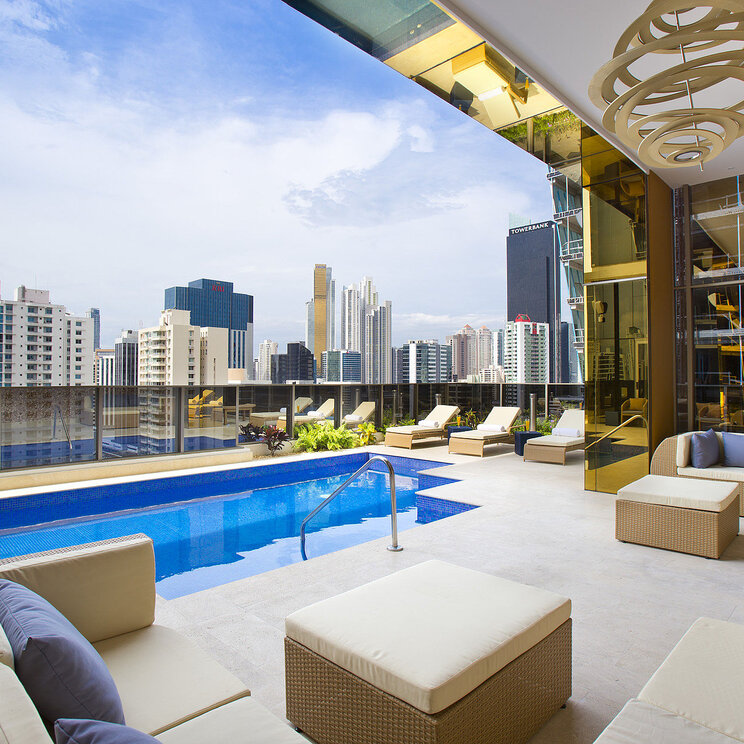 Außenpool mit Panorama-Blick im Boutique Hotel Grace Panama, Panama City