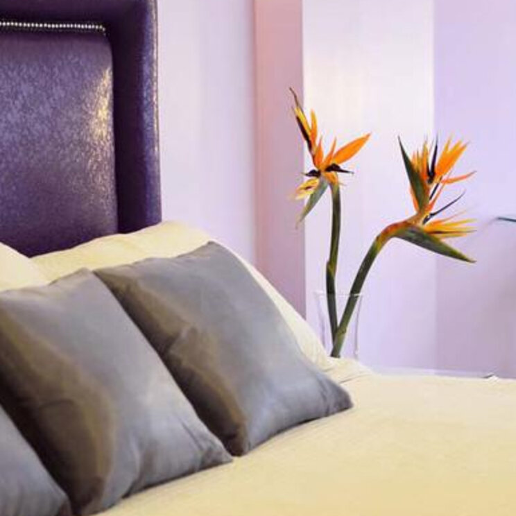 Elegante Zimmereinrichtung im Hotel Los Conquistadores Trujillo, Peru