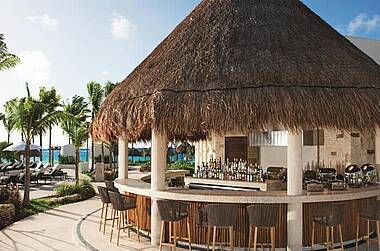 Strandbar im Hotel Secrets Akumal Riviera Maya