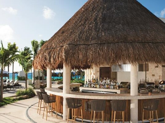 Strandbar im Hotel Secrets Akumal Riviera Maya