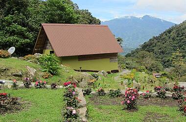 Ansicht der Außenanlage des Boquete Tree Trek Mountain Resort, Panama