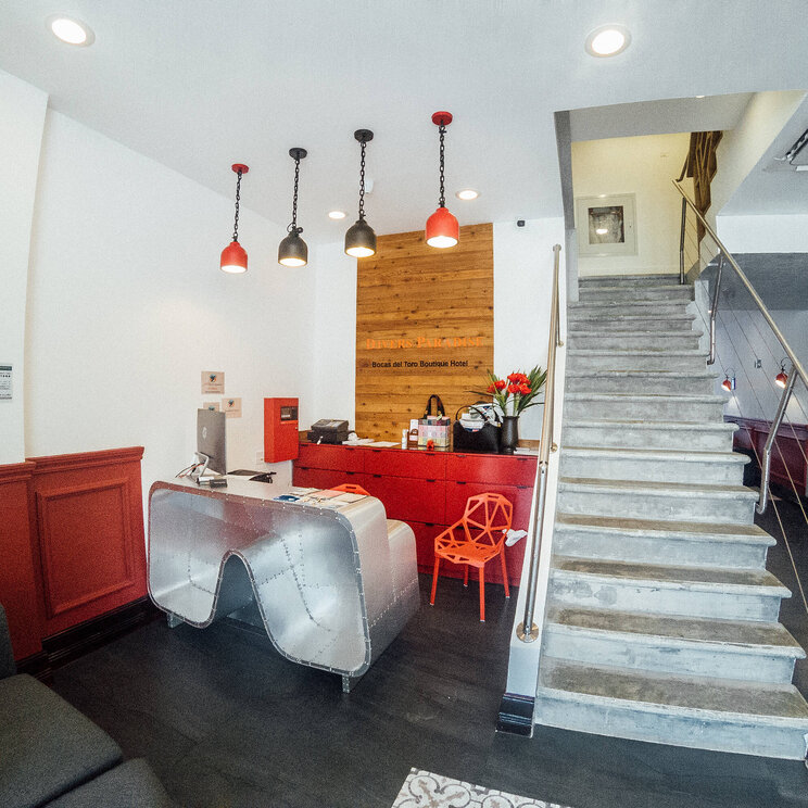 Rezeption des Hotels Divers Paradise Boutique Hotel