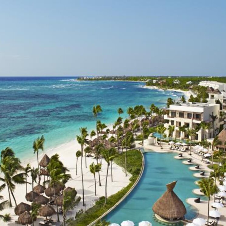 Ansicht Hotel-Anlage Secrets Akumal Riviera Maya am Karibikstrand