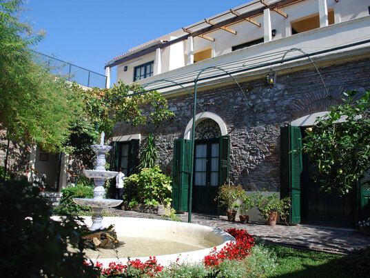 Garten vom Hotel Plaza Mayor in Colonia del Sacramento