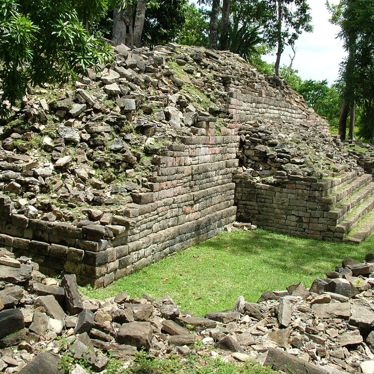 Maya-Stätte Lubaantun in Belize