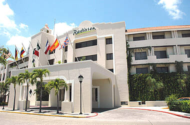 Rezeption des Hotel Adhara Hacienda Cancun, Cancún