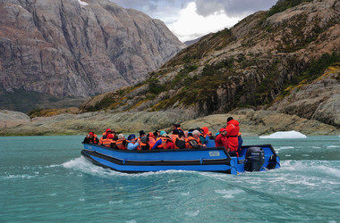 Bootsausflug in den südlichen Eisfeldern Patagoniens