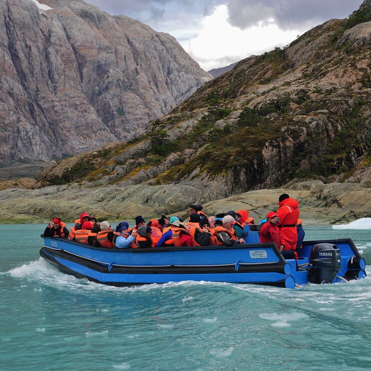 Bootsausflug in den südlichen Eisfeldern Patagoniens