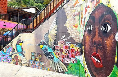 Farbenfrohe Street-Art mit kolumbianischem Einschlag in Medellín