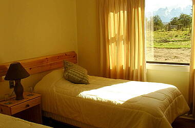 Zimmer mit zwei Einzelbetten im Hotel Cabanas del Paine