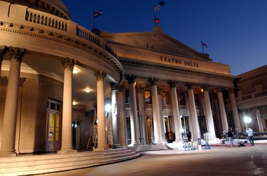 Das Theater Teatro Solís in der uruguayischen Landeshauptstadt Montevideo.