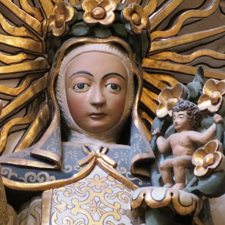 Sonnen Figurine im Santuario Nuestra Señora de los Remedios von Cholula