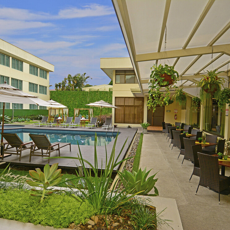 Außenbereich des Hotel Auténtico in San José, Costa Rica