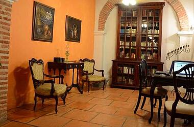 Barocker Sitz- und Arbeitsbereich im Alfiz Hotel, Cartagena