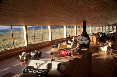 Lounge und Restaurant im Hotel Tierra Patagonia