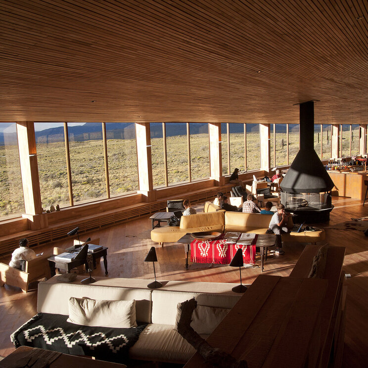 Lounge und Restaurant im Hotel Tierra Patagonia