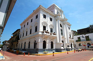 Barockes Gebäude im Casco Antiguo, der Altstadt von Panama Stadt