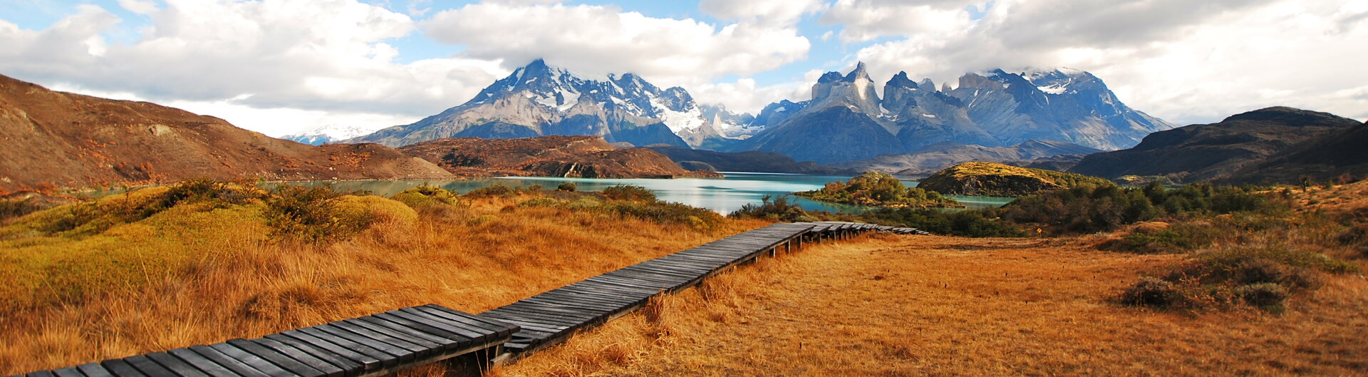 Chile-Reisen - Hölzerner Pfad im Nationalpark Torres del Paine